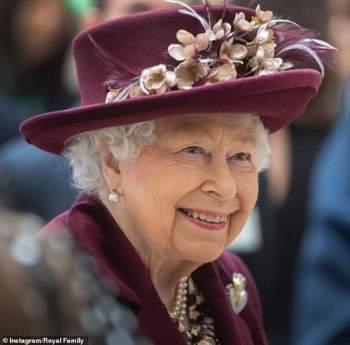 Trong ngày sinh nhật tuổi 95, Nữ hoàng Anh có động thái mới, cho thấy sự tinh tế và đẳng cấp cao sang của bà - Ảnh 4.