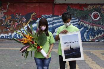 Indonesia công bố đoạn video đau lòng, trục vớt thi thể nạn nhân từ biển sâu - Ảnh 4.