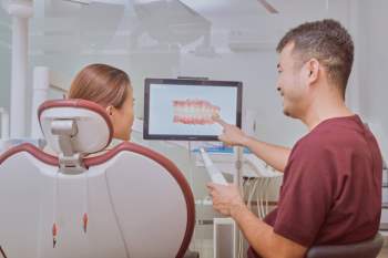 Ứng dụng công nghệ hiện đại - Bí quyết chăm sóc sức khoẻ răng miệng thời 4.0 - Ảnh 2.