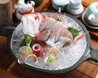 Diện kiến món cua hoàng hậu Hanasaki tại Sushi Hokkaido Sachi - Ảnh 7.