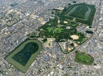 Bí ẩn khu lăng mộ lớn nhất thế giới tại Nhật Bản: Hình thù kỳ lạ, bất khả xâm phạm và là nơi yên nghỉ của Thiên hoàng thần thoại - Ảnh 7.