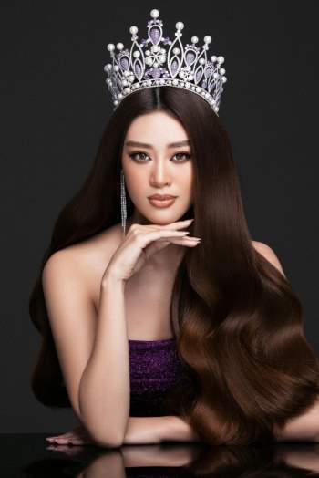 Tiếng Anh của dàn người đẹp Việt thi Miss Universe: Người bập bẹ giới thiệu tên tuổi, người nuốt mic bắn ngoại ngữ siêu đỉnh, còn Khánh Vân thế nào? - Ảnh 11.