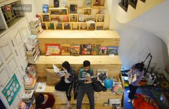 Người đàn ông đi hơn 50 quốc gia, mở thư viện sách miễn phí ở Hà Nội: Nhìn các con thích đọc sách hơn cầm điện thoại là vui rồi - Ảnh 7.
