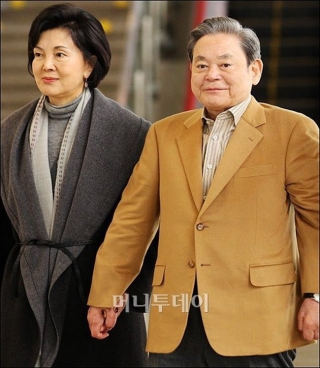 Phu nhân cố chủ tịch Samsung: Bóng hồng tài sắc vẹn toàn, khiến chồng đến Ch?t cũng không từ bỏ - Ảnh 5