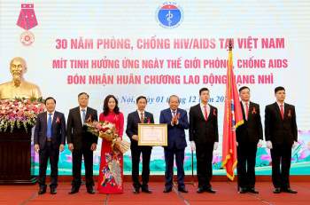 Phó Thủ tướng Trương Hòa Bình: Tin tưởng Việt Nam sẽ chấm dứt cơ bản đại dịch AIDS vào năm 2030 - Ảnh 2.