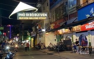 Quán bar, vũ trường ở Sài Gòn kê bàn phục vụ khách trở lại