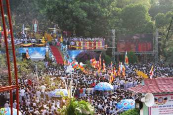 Lễ hội Quán Thế Âm Ngũ Hành Sơn là Di sản văn hóa phi vật thể quốc gia - Ảnh 2.