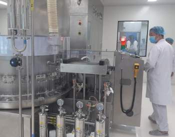 Ảnh: Dây chuyền sản xuất vaccine COVID-19 đầu tiên của Việt Nam - 1