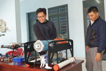 Học sinh làm robot nghiên cứu địa chất thủy văn - Ảnh 1.