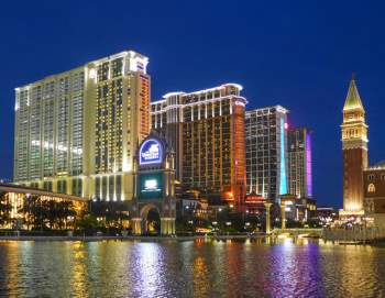 Top 10 khách sạn lớn nhất Châu Á, Việt Nam góp mặt 1 đại diện - Ảnh 2.