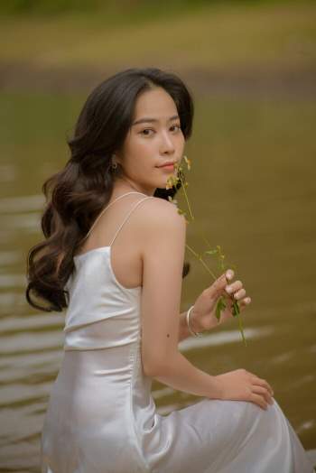 Nhan sắc của Nam Em trong bộ ảnh mới, đủ lực chinh chiến Miss Universe Việt Nam chưa? Ảnh 8