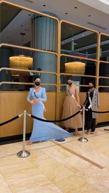 Miss Universe 2020: Hoa hậu Thái Lan bị đạp rách váy vì mặc 'lồng lộn', cố tình đi chậm chụp ảnh Ảnh 5