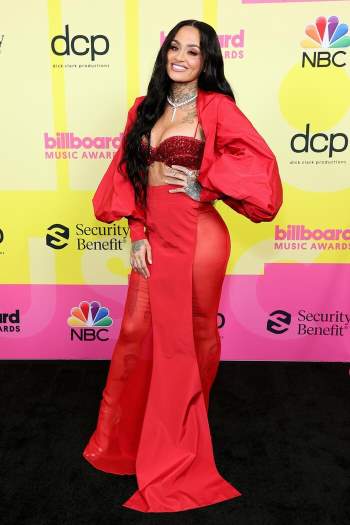 Quả bom gợi cảm Hollywood Megan Fox khoe thân táo tợn trên thảm đỏ Billboard 2021 Ảnh 6