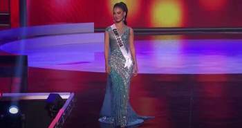 Miss Myanmar lộ 'phụ tùng', người đẹp Cambodia cố tình câu giờ đêm bán kết Miss Universe 2020 Ảnh 6