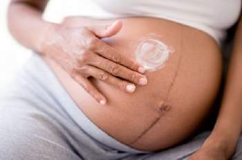 Đường sọc nâu ở bụng dưới là hiện tượng phổ biến với các mẹ bầu, nhưng nó có nguồn gốc từ đâu hoặc có thể chẩn đoán sinh con trai, con gái hay không?
