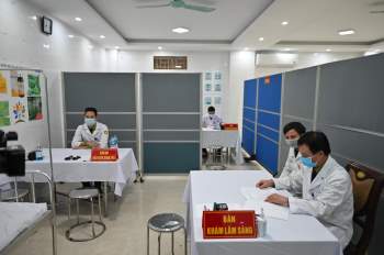 Những tình nguyện viên đầu tiên của Việt Nam thử nghiệm vaccine phòng Covid-19 -1