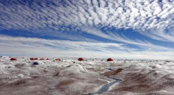 Tảo tự sản sinh 'kem chống nắng' khiến băng ở Nam Cực tan tốc độ báo động - 1