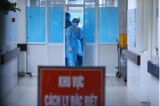 Thêm 12 ca dương tính với SARS-CoV-2 nhập cảnh từ Nga, Việt Nam có 396 ca bệnh - Ảnh 1