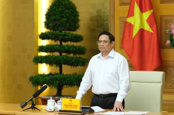 Thủ tướng Phạm Minh Chính: Tháo gỡ khó khăn trong việc tìm nguồn vaccine COVID-19 bằng 3 không và 5 thật - Ảnh 3.