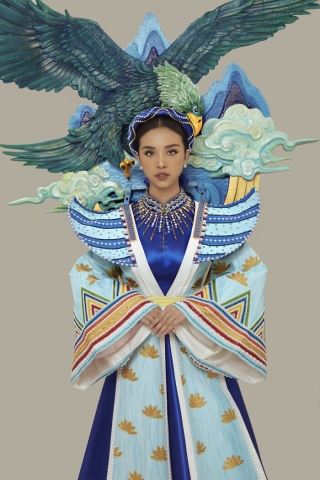 National Costume sắc xanh đẹp nhất: Đỗ Mỹ Linh Tiểu Vy tỏa sáng tại Miss World, Hoàng Hạnh giật huy chương ảnh 13