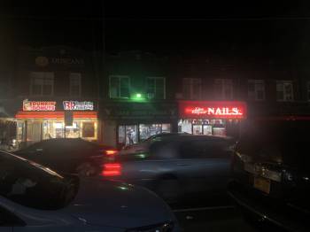 Các tiệm nail Việt kiều Mỹ ở New York sáng đèn lại khi ông Biden tuyên bố thắng cử - ảnh 3