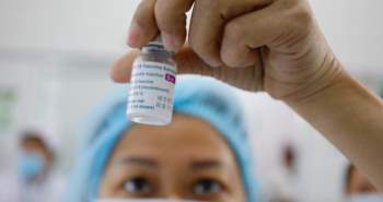 Hai tỉnh kết thúc đợt 1 tiêm vaccine COVID-19, Phú Yên bắt đầu triển khai - Ảnh 3.