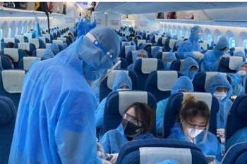Tiếp viên Vietnam Airlines sai quy định cách ly tại nhà