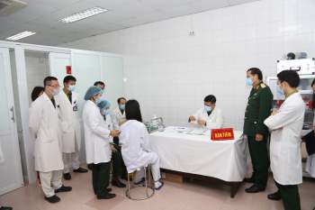 Ngày 12/1, tiêm vắc xin COVID-19 của Việt Nam liều cao nhất cho 3 người tình nguyện - Ảnh 2.