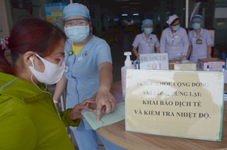 TP.HCM: Buộc khai báo y tế người đến từ 6 tỉnh thành có dịch Covid-19