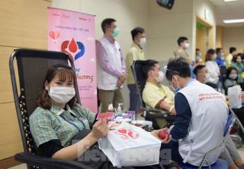 Samsung Thái Nguyên sôi động hiến máu hưởng ứng chương trình Chủ nhật Đỏ 2021 - ảnh 7