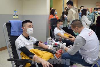 Samsung Thái Nguyên sôi động hiến máu hưởng ứng chương trình Chủ nhật Đỏ 2021 - ảnh 6