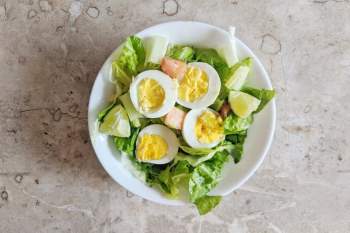 Để tốt cho sức khỏe nên ăn bao nhiêu trứng mỗi ngày? - ảnh 1