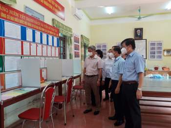 Bộ Y tế hỗ trợ Bắc Giang đảm bảo an toàn phòng chống dịch COVID-19 trong bầu cử - Ảnh 2.
