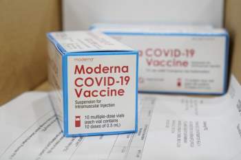 Cong ty Moderna day nhanh viec chuyen vacxin COVID-19 cho Philippines hinh anh 1