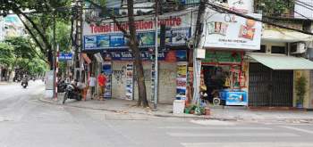 Hàng quán tại Hà Nội đồng loạt đóng cửa, chấp hành nghiêm quy định phòng dịch - Ảnh 2.