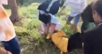 Xác minh clip cô gái nghi mang thai bị đánh, đạp vào bụng ở Tây Ninh - Ảnh 1.
