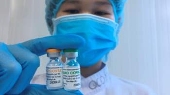 Vaccine phòng COVID-19 đầu tiên được Bộ Y tế cấp phép lưu hành tại Việt Nam - Ảnh 3.