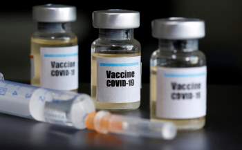 Biến thể SARS-CoV-2 xuất hiện ngày càng nhiều: Các nước đẩy mạnh tiêm vaccine Covid-19 - Ảnh 1.
