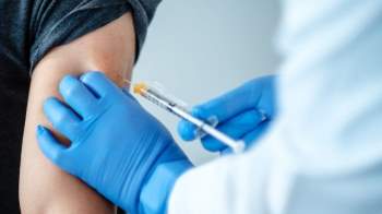 Bình Dương đăng ký mua gần 3 triệu liều vắc xin tiêm phòng Covid-19 - Ảnh 1.