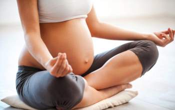 Mẹ bầu 8 tháng hóng drama ngày đêm có ảnh hưởng đến thai nhi không - Ảnh 4.