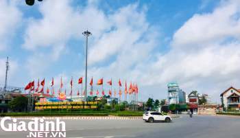 Hình ảnh Quảng Ninh rực rỡ trước ngày hội toàn dân đi bầu cử - Ảnh 1.