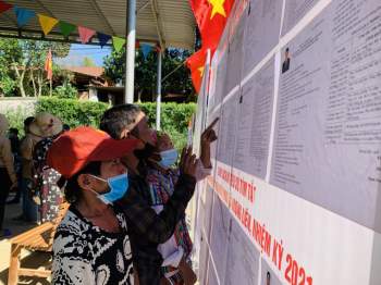 Đồng bào dân tộc Chứt ở Hà Tĩnh nô nức đi bầu cử - Ảnh 8.