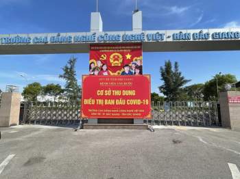 Thứ trưởng Nguyễn Trường Sơn kiểm tra đột xuất Bệnh viện dã chiến 2 Bắc Giang - Ảnh 6.