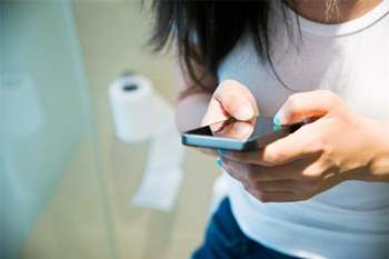 Dù nam hay nữ, làm 3 điều xấu này trong nhà vệ sinh có thể khiến cuộc đời bạn bị rút ngắn - 1