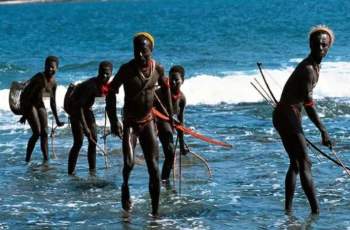 Sentinelese là bộ lạc duy nhất sống trên Đảo Bắc Sentinel. Ảnh: theujjwal.in