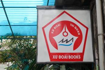 Xứ Đoài books – điểm giao lưu sách xưa và nay - Ảnh 1.